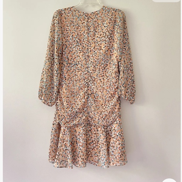 Ali & Jay Point Dume Ruched Dress Pink - Ruched Front - Size Large. - Picture 5 of 8